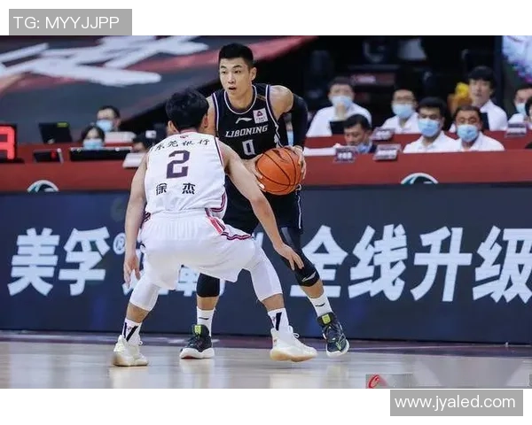 广州篮球队总决赛表现分析：经验如何影响比赛结果与团队表现